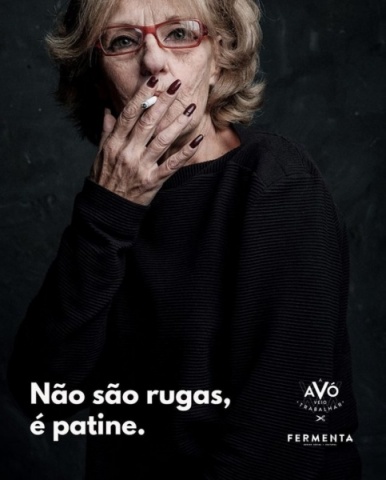 Uma fotografia autografada pela sua Avó preferida