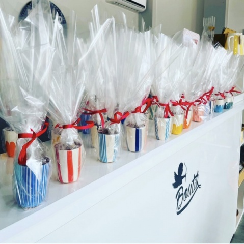 conjunto duas chávenas feitas à mão por um oleiro! 