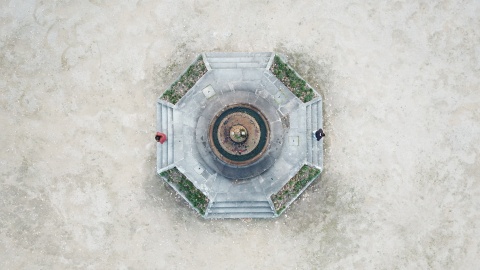 Flight on a 747 in 1st Class