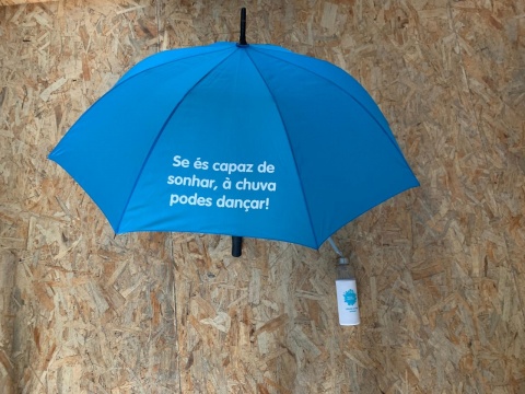 2 Tickets + Terra dos Sonhos umbrella