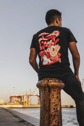 Ganha uma T-Shirt "Bring it On"