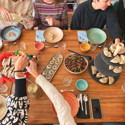 1 lugar num dos primeiros eventos + nome na parede + agradecimento no site