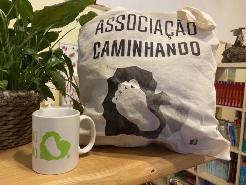 Caneca + tote bag + Torna-te associada/o