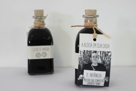 Compota + Licor feitos pelos idosos