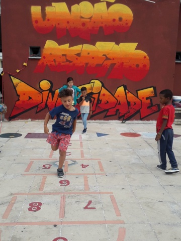 Tour de Arte Urbana no Bairro do Rêgo