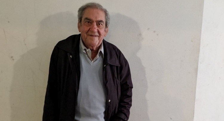 O Sr. António e as suas dezenas de animais continuam a precisar de nós!