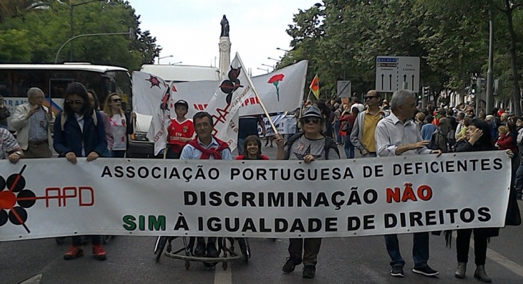 Continuar a dar voz às pessoas com deficiência!