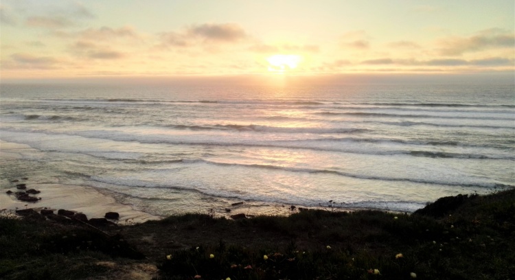 Do Império do Mal à Utopia do Espirito Santo