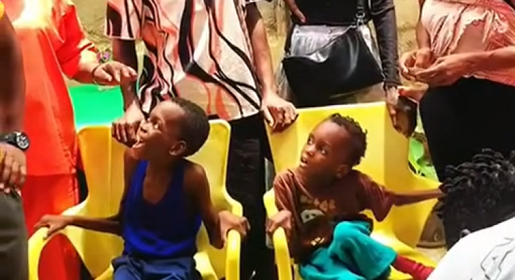 Dignidade e Sustento: Reforma e Negócio para Família em Luanda
