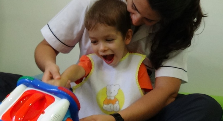 Apoio à Reabilitação Neurológica de Crianças com Necessidades Especiais