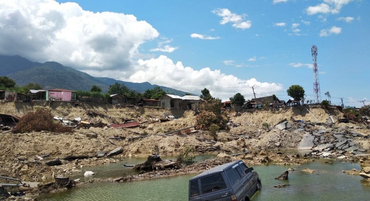 Ajudar Sulawesi - Apoio urgente após o Sismo e Tsunami na Indonésia
