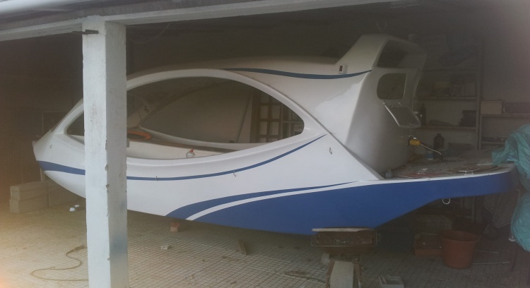 Barco solar Ocean Life