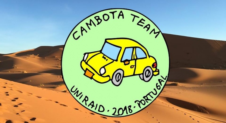 Cambota Team across the Moroccan desert with 30 kg of school material on board.